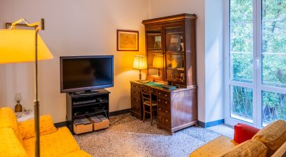 Appartamento 7 locali di 275 m² a Genova (16125)