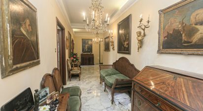 Appartamento 11 locali di 238 m² a Genova (16146)