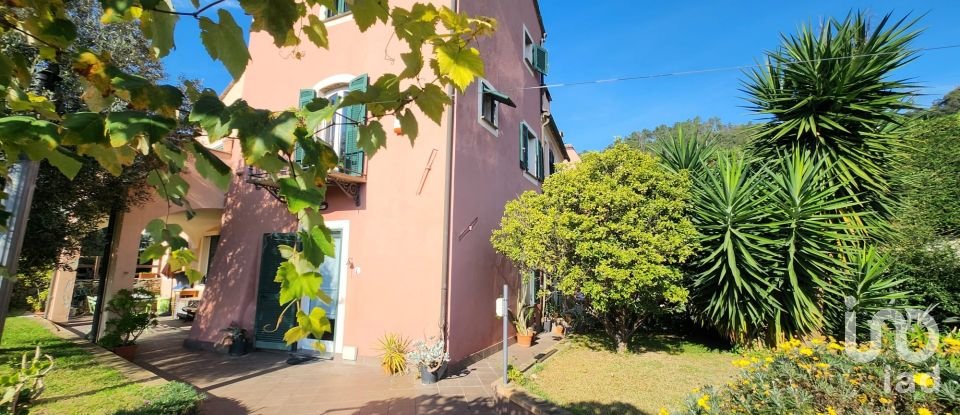 Casa 9 locali di 250 m² in Quiliano (17047)