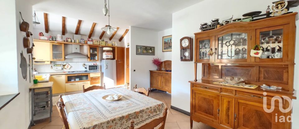 Casa 9 locali di 250 m² in Quiliano (17047)