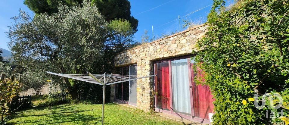 Casa 9 locali di 250 m² in Quiliano (17047)