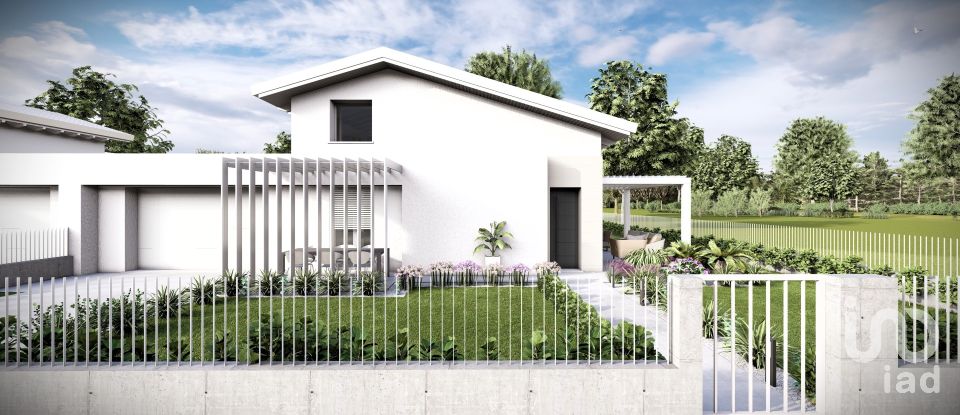 Villa Bifamiliare 5 locali di 160 m² in Castel Goffredo (46042)