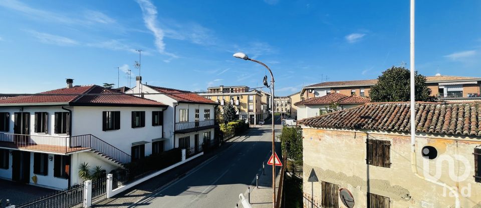 Palazzo / Stabile 17 locali di 369 m² a Stra (30039)