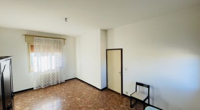 Palazzo / Stabile 17 locali di 369 m² a Stra (30039)