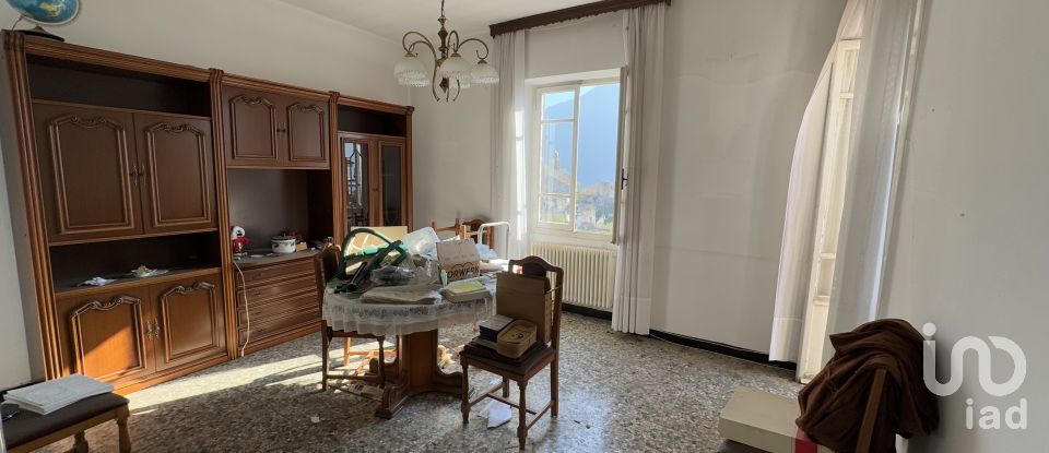 Casa indipendente 10 locali di 170 m² in Balestrino (17020)