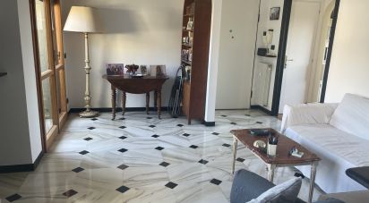 Attico / Mansarda / Loft 5 locali di 70 m² a Genova (16146)