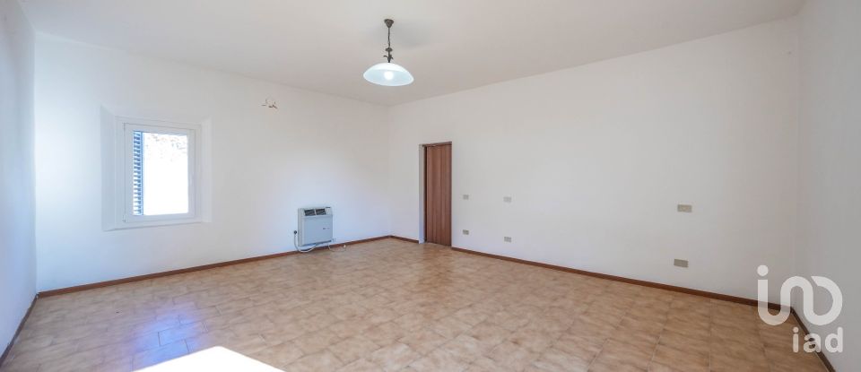 Casa 5 locali di 150 m² in Migliarino (44027)