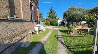 Villa Bifamiliare 8 locali di 182 m² in Ceregnano (45010)