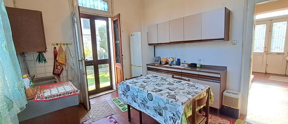 Villa Bifamiliare 8 locali di 182 m² in Ceregnano (45010)