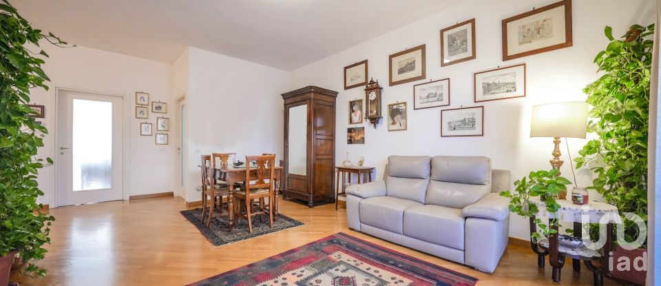 Four-room apartment of 131 m² in Verona (37138)