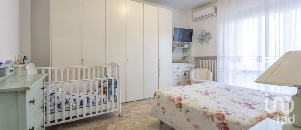 Appartamento 5 locali di 130 m² a Civitanova Marche (62012)