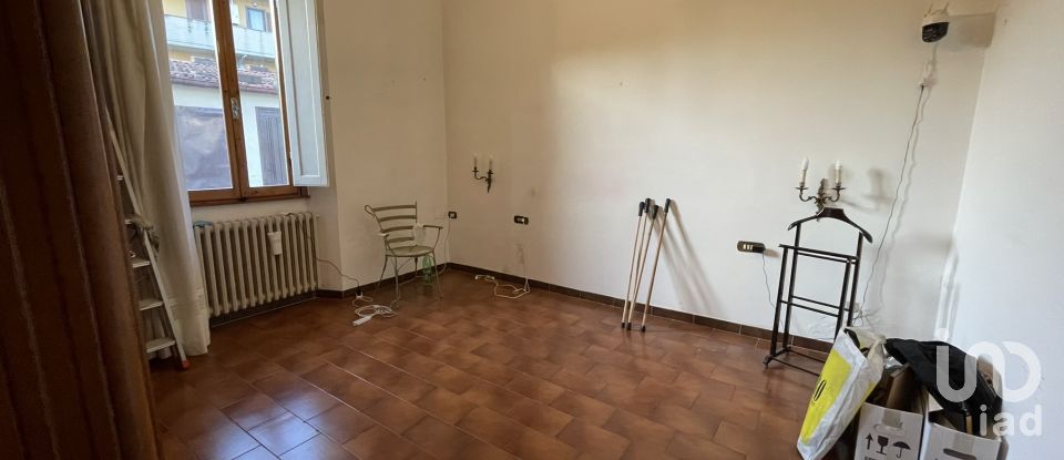 Casa 5 locali di 184 m² in Prato (59100)