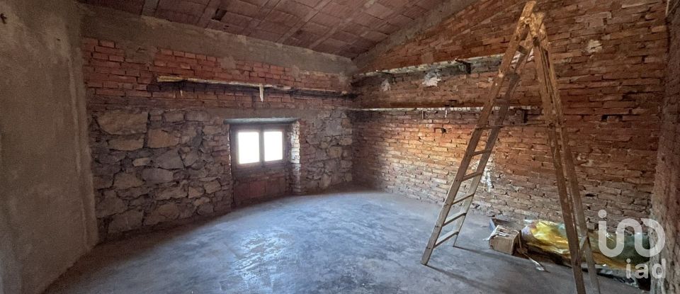 Casa 5 locali di 184 m² in Prato (59100)