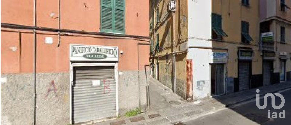 Negozio / locale commerciale di 170 m² in Genova (16137)