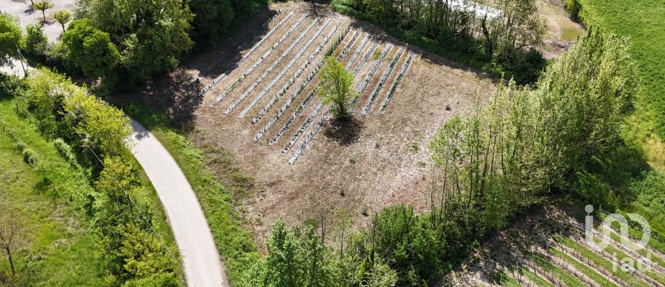 Terreno agricolo di 0 m² in Monzambano (46040)