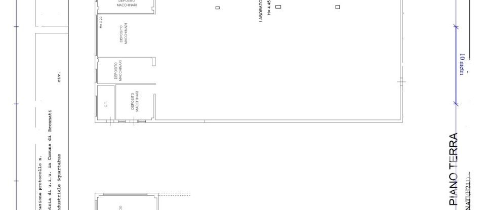 Capannone di 1.300 m² in Recanati (62019)