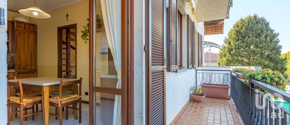 Three-room apartment of 112 m² in Cirimido (22070)