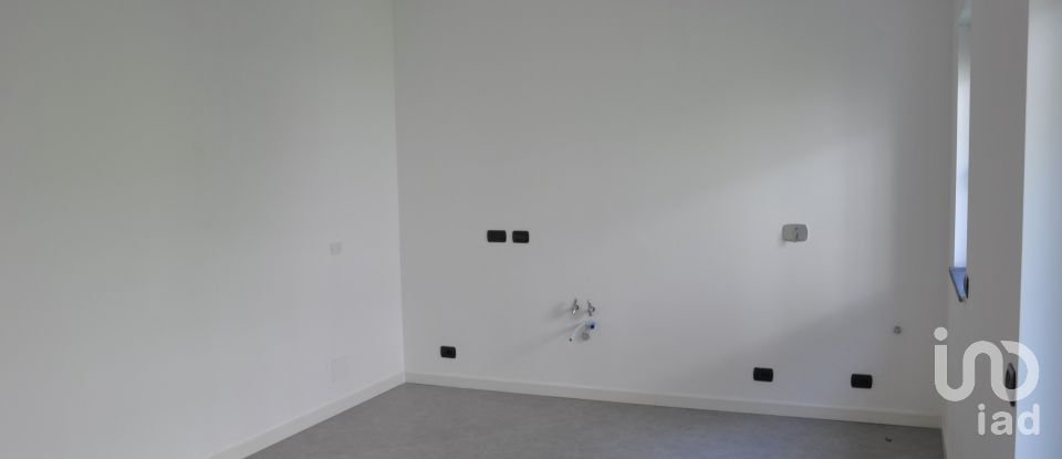 Bilocale di 39 m² a Genova (16155)