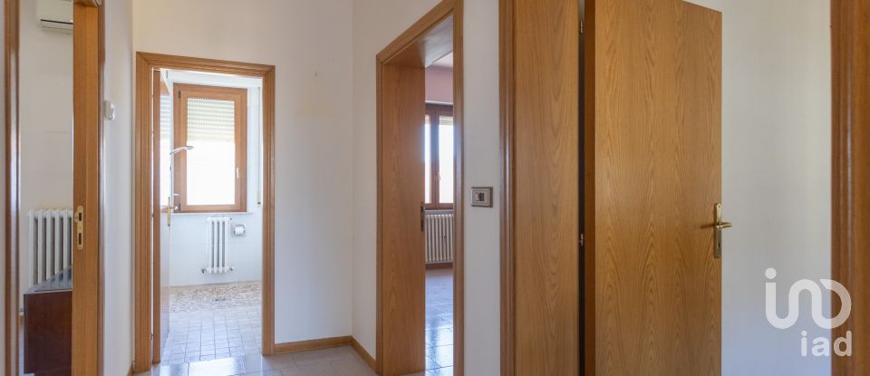 Quadrilocale di 111 m² a Treia (62010)