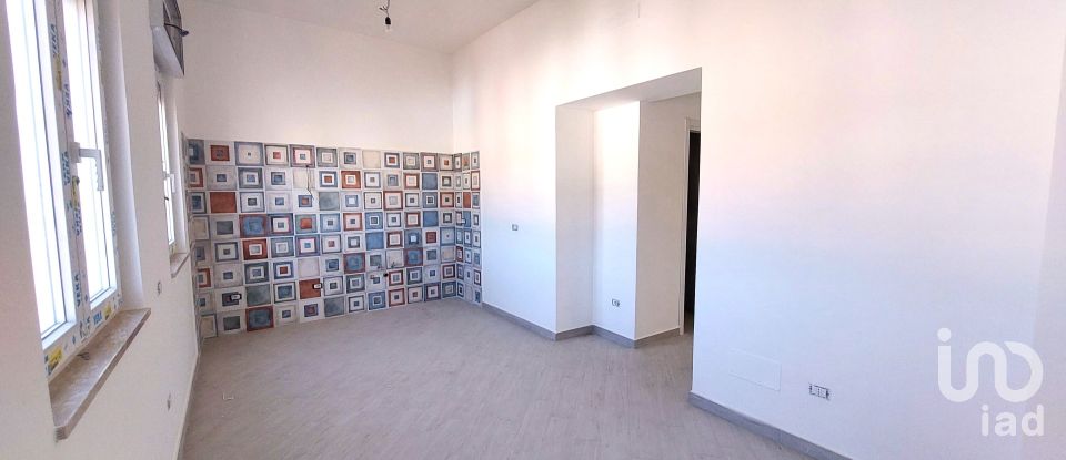 Building 3 rooms of 70 m² in Monte di Procida (80070)