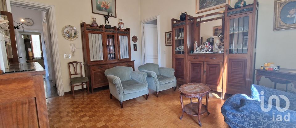 Trilocale di 85 m² a Genova (16122)