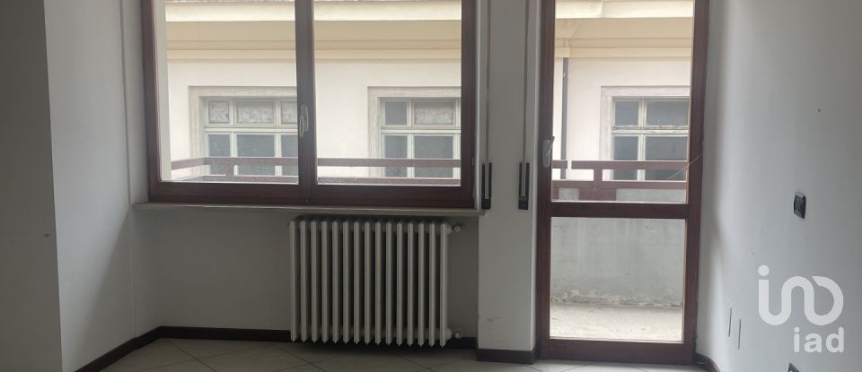 Appartamento 8 locali di 142 m² a Teramo (64100)