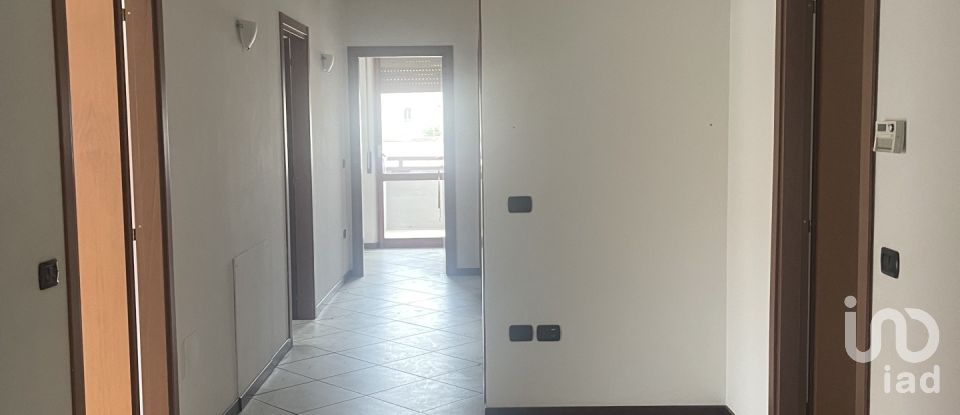 Appartamento 8 locali di 142 m² a Teramo (64100)