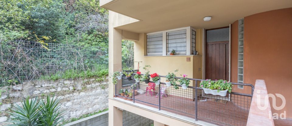 Apartment 8 rooms of 112 m² in Ancona (60121)