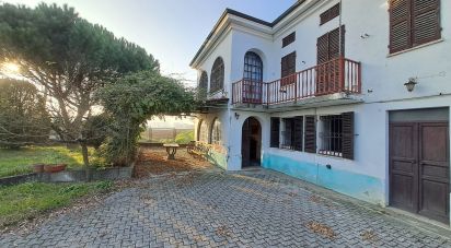 Town house 12 rooms of 462 m² in Felizzano (15023)