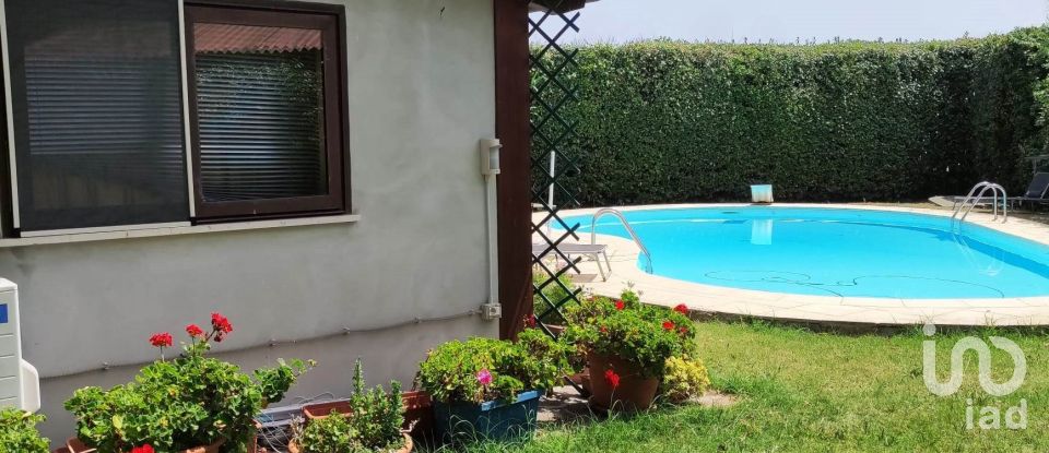 Casa 5 locali di 182 m² in San Costanzo (61039)