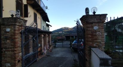 Casa 10 locali di 147 m² in Camino (15020)