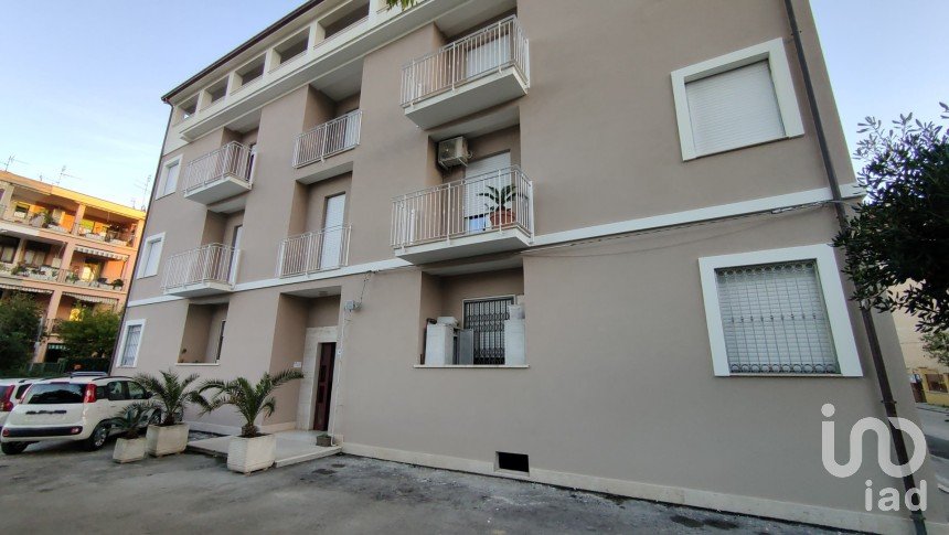 Apartment 5 rooms of 90 m² in San Benedetto del Tronto (63074)