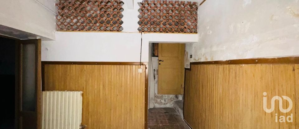 House 7 rooms of 90 m² in Corropoli (64013)