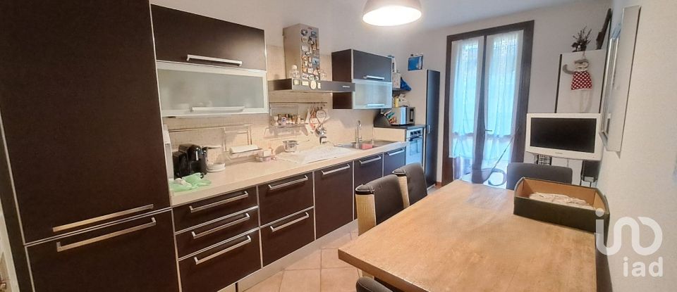 Apartment 5 rooms of 85 m² in Rovigo (45100)