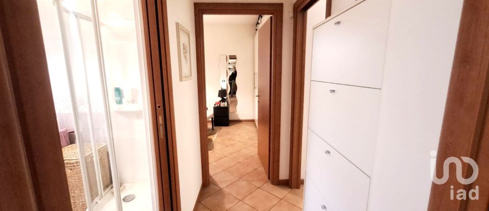 Apartment 5 rooms of 85 m² in Rovigo (45100)