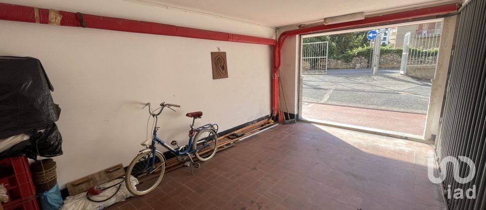 Parking of 15 m² in Borghetto Santo Spirito (17052)