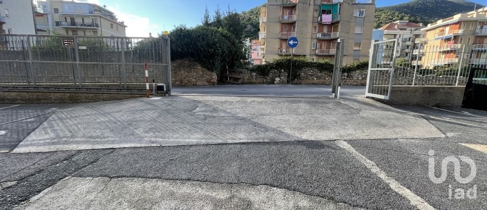 Parking of 15 m² in Borghetto Santo Spirito (17052)