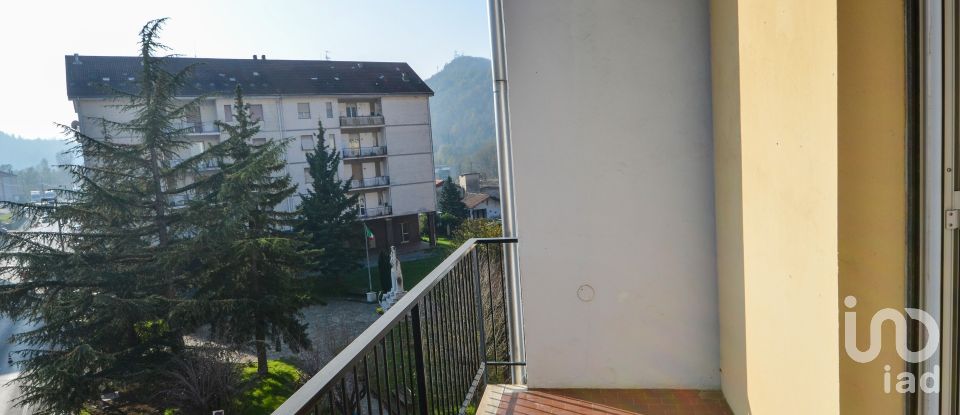 Four-room apartment of 90 m² in Cengio (17056)