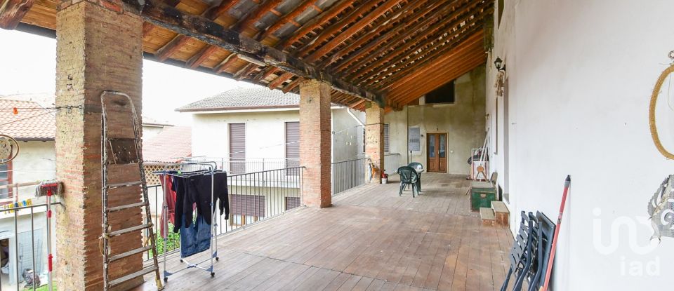 Bilocale di 77 m² a Besana in Brianza (20842)