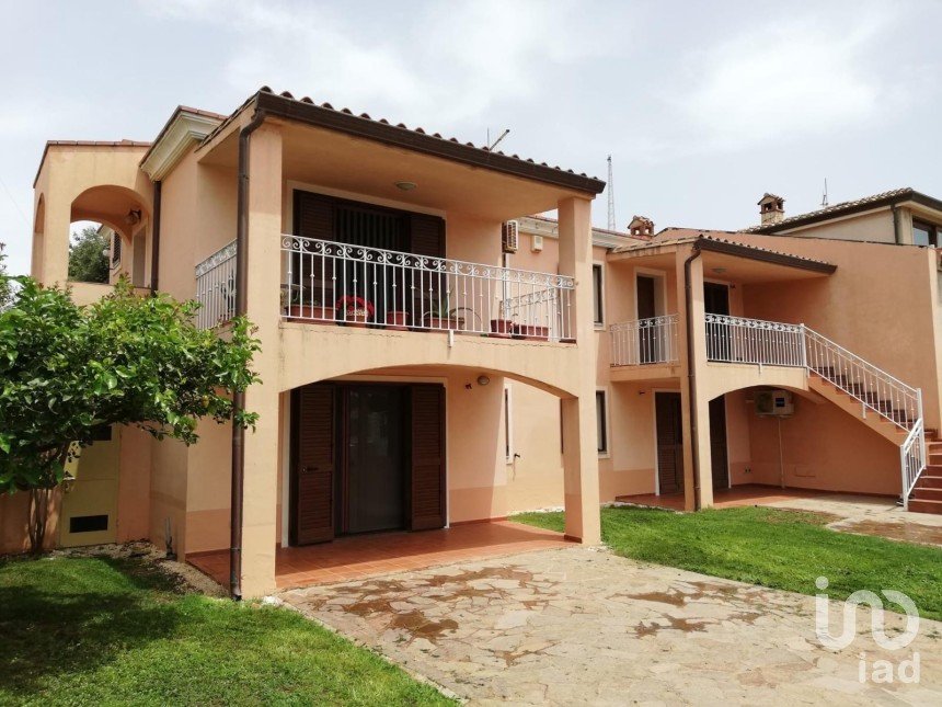 Casa 14 locali di 220 m² in Tortolì (08048)