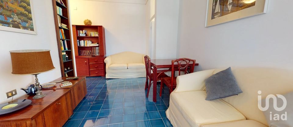 Four-room apartment of 97 m² in Arenzano (16011)