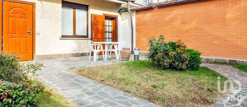 Villa a schiera 8 locali di 122 m² in Paderno Dugnano (20037)