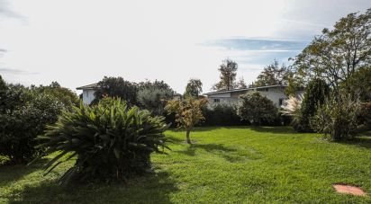 Farm 10 rooms of 400 m² in Arenzano (16011)