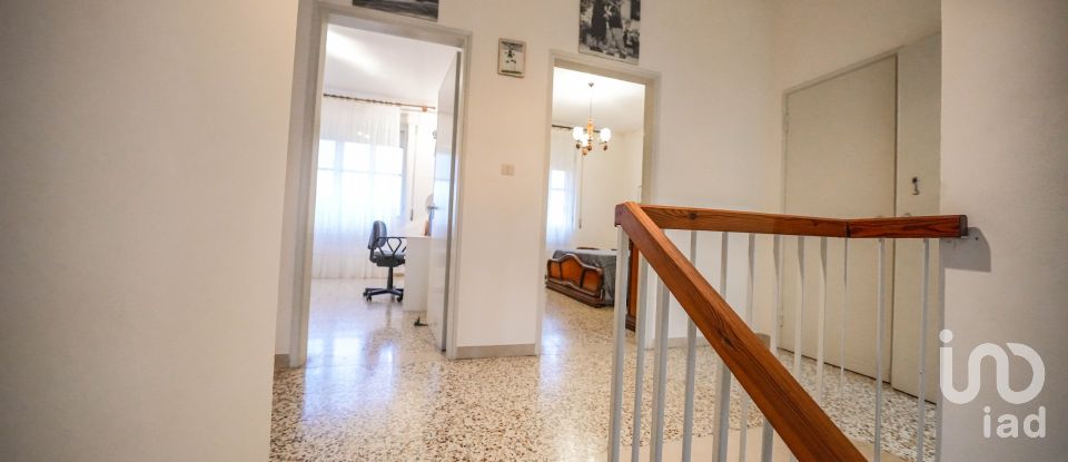 Casa 6 locali di 143 m² in Jolanda di Savoia (44037)