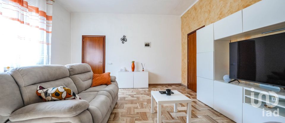 Casa 7 locali di 312 m² in Argenta (44011)