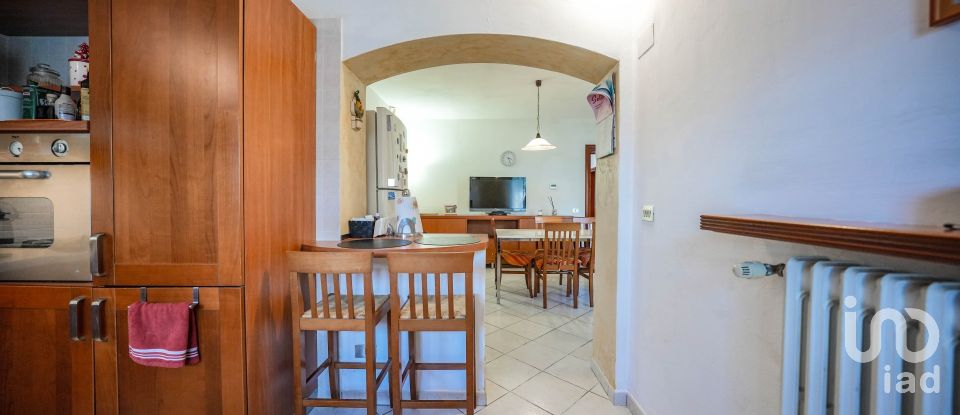 Casa 7 locali di 312 m² in Argenta (44011)