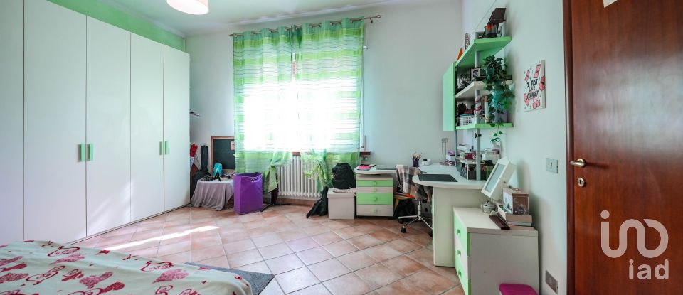 Casa 7 locali di 312 m² in Argenta (44011)