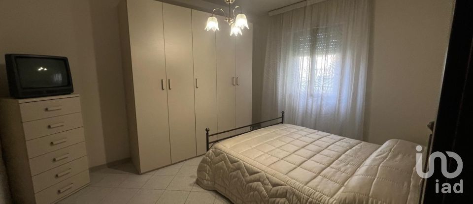 Casa indipendente 11 locali di 150 m² in Montottone (63843)