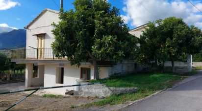 Traditional house 7 rooms of 254 m² in Omignano (84060)