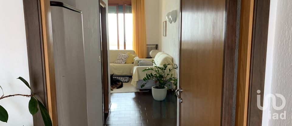 Appartamento 7 locali di 142 m² a Piagge (61038)